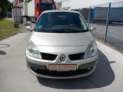 Gebraucht 2006 Renault Scénic II Dynamique Van / Kleinbus | 1.880 € (Fairer Preis)