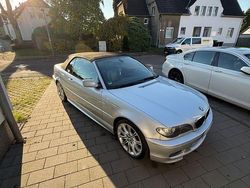 Silber Gebraucht 2005 BMW 320 Cabriolet M Sport Cabrio | 7.490 € (Guter Preis)