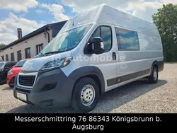 Lackierung aluminiumgrau/meta Gebraucht 2015 Peugeot Boxer Comfort plus Van | 22.950 €