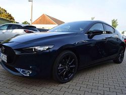 Deep crystal blue Gebraucht 2025 Mazda 3 Homura-Line Limousine | 25.300 €