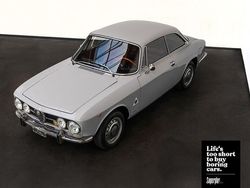 Grau Gebraucht 1970 Alfa Romeo 1750 Limousine | 44.900 €