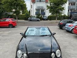 Schwarz Gebraucht 2001 Mercedes CLK200 Cabrio | 4.999 €