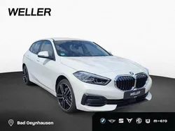 Weiss Gebraucht 2022 BMW 118 Advantage Kleinwagen | 19.990 € (Guter Preis)