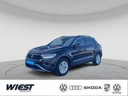 Deep black perleffekt Gebraucht 2024 VW T-Roc Life SUV | 23.450 € (Fairer Preis)