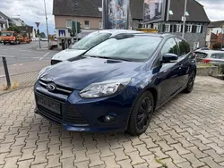 Blau Gebraucht 2011 Ford Focus Trend Limousine | 4.850 € (Fairer Preis)