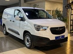 Weiß Gebraucht 2021 Opel Combo Van / Kleinbus | 13.000 € (Fairer Preis)