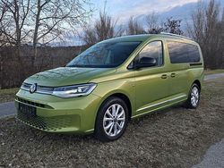 Grün Gebraucht 2023 VW Caddy Maxi Van / Kleinbus | 25.900 € (Fairer Preis)