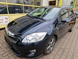Blau Gebraucht 2012 Toyota Auris Travel Limousine | 7.800 €