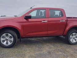 Rot Gebraucht 2021 Isuzu D-Max Van | 32.499 €