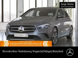 Grau Gebraucht 2019 Mercedes B180 Progressive Van / Kleinbus | 23.990 € (Fairer Preis)