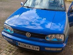 Blau Gebraucht 1997 VW Golf III Limousine | 1.900 € (Guter Preis)