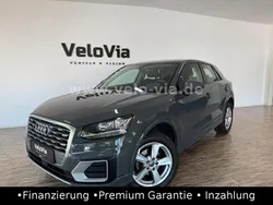 Grau Gebraucht 2018 Audi Q2 Sport SUV | 17.700 € (Guter Preis)