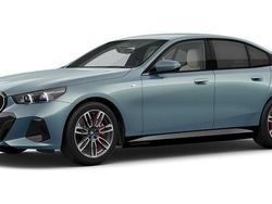 Grün Gebraucht 2024 BMW i5 Comfort Edition Limousine | 64.307 € (Fairer Preis)