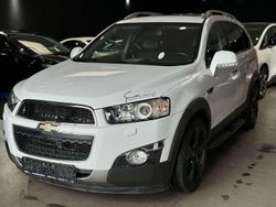 Schneeweiss/summitwhite/arctic Gebraucht 2013 Chevrolet Captiva SUV | 7.950 € (Fairer Preis)