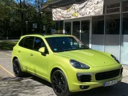 Grün Gebraucht 2015 Porsche Cayenne S SUV | 24.990 € (Etwas zu teuer)