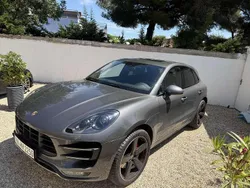 Grau Gebraucht 2015 Porsche Macan Turbo SUV | 32.500 €