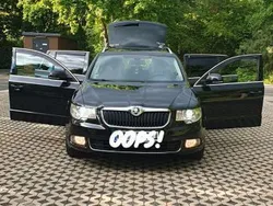 Schwarz Gebraucht 2011 Skoda Superb Family Kombi | 7.000 € (Fairer Preis)
