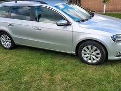 Silber Gebraucht 2011 VW Passat Kombi | 4.500 € (Fairer Preis)