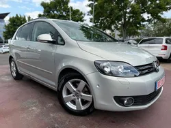 Silber Gebraucht 2010 VW Golf Plus Cross Team Van / Kleinbus | 6.990 € (Fairer Preis)