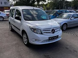 Weiß Gebraucht 2015 Mercedes Citan 112 Van / Kleinbus | 10.990 € (Fairer Preis)