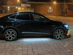 Schwarz Gebraucht 2021 Renault Arkana Intens SUV | 24.340 € (Fairer Preis)