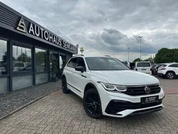 Weiß Gebraucht 2021 VW Tiguan R-line SUV | 30.990 € (Guter Preis)