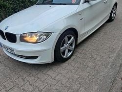 Gebraucht 2007 BMW 118 Coupé Sport Line Coupé | 2.700 € (Teuer)