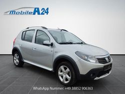 Grau Gebraucht 2011 Dacia Sandero Stepway Kleinwagen | 7.899 €