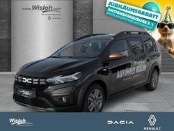 Schwarz Gebraucht 2024 Dacia Jogger Extreme Van / Kleinbus | 22.720 € (Etwas zu teuer)