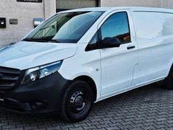 Arktikweiss Gebraucht 2017 Mercedes Vito Van / Kleinbus | 14.000 € (Superpreis)
