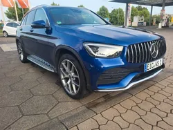 Blau Gebraucht 2020 Mercedes GLC400d AMG SUV | 45.200 € (Etwas zu teuer)