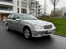 Silber Gebraucht 2004 Mercedes C200 Elegance Kombi | 4.000 €