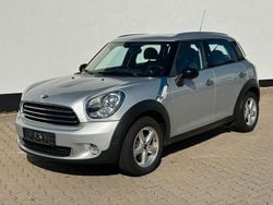 Silber Gebraucht 2012 Mini One D Countryman SUV | 7.999 €