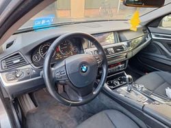 Grau Gebraucht 2011 BMW 530 Kombi | 8.400 € (Guter Preis)