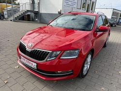 Rot Gebraucht 2017 Skoda Octavia Style Kombi | 16.490 € (Etwas zu teuer)