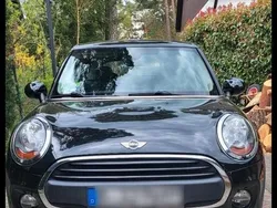 Schwarz Gebraucht 2016 Mini ONE Kleinwagen | 8.500 €