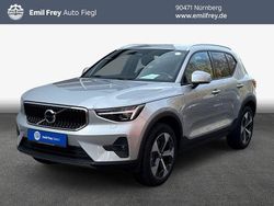 Silver dawn metallic Gebraucht 2024 Volvo XC40 Core SUV | 34.490 € (Guter Preis)