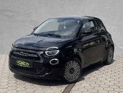 Onyx schwarz Gebraucht 2022 Fiat 500e Action Kleinwagen | 13.990 € (Fairer Preis)