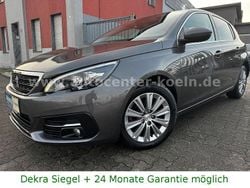 Grau Gebraucht 2020 Peugeot 308 Allure Limousine | 13.450 € (Fairer Preis)