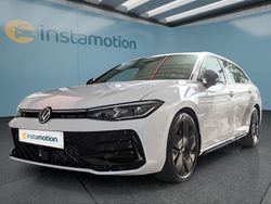 Weiß Gebraucht 2025 VW Passat Kombi | 64.699 €