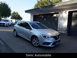 Grau Gebraucht 2019 Renault Mégane IV LIMITED Limousine | 12.250 € (Fairer Preis)