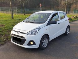 Weiß Gebraucht 2016 Hyundai i10 Kleinwagen | 5.450 € (Guter Preis)