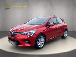Rot metallic Gebraucht 2020 Renault Clio V Experience | 11.900 € (Guter Preis)