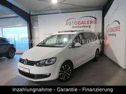 Weiß Gebraucht 2021 VW Sharan United Van / Kleinbus | 23.490 € (Guter Preis)