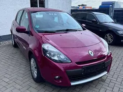 Rot Gebraucht 2009 Renault Clio III Dynamique Kleinwagen | 4.990 € (Teuer)