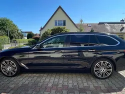 Schwarz Gebraucht 2017 BMW 530 Sport Line Kombi | 24.999 € (Fairer Preis)