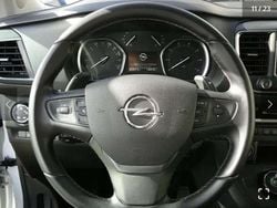 Weiß Gebraucht 2020 Opel Zafira Life Innovation Van / Kleinbus | 34.700 € (Fairer Preis)