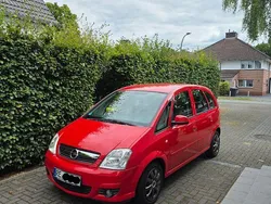 Rot Gebraucht 2008 Opel Meriva Van / Kleinbus | 2.699 € (Fairer Preis)