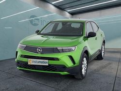 Grün Gebraucht 2022 Opel Mokka-e Edition SUV | 16.699 € (Fairer Preis)
