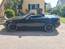 Schwarz Gebraucht 2000 Mercedes 230 Cabrio | 3.300 €